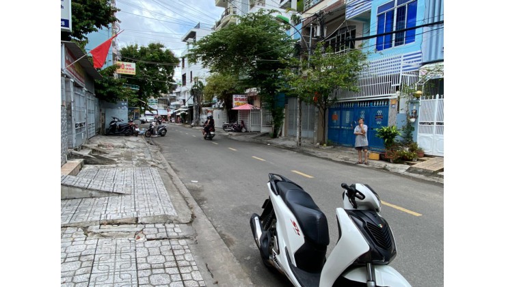 Bán đất mặt tiền đường Cô Bắc Nha Trang.